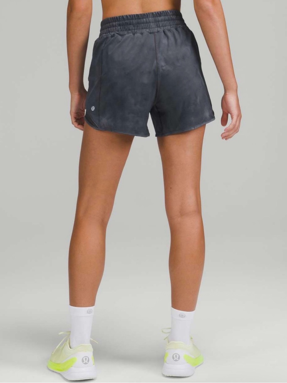 LULULEMON Hotty Hot High Rise Lined Short 4” Diamond dye pitch grey